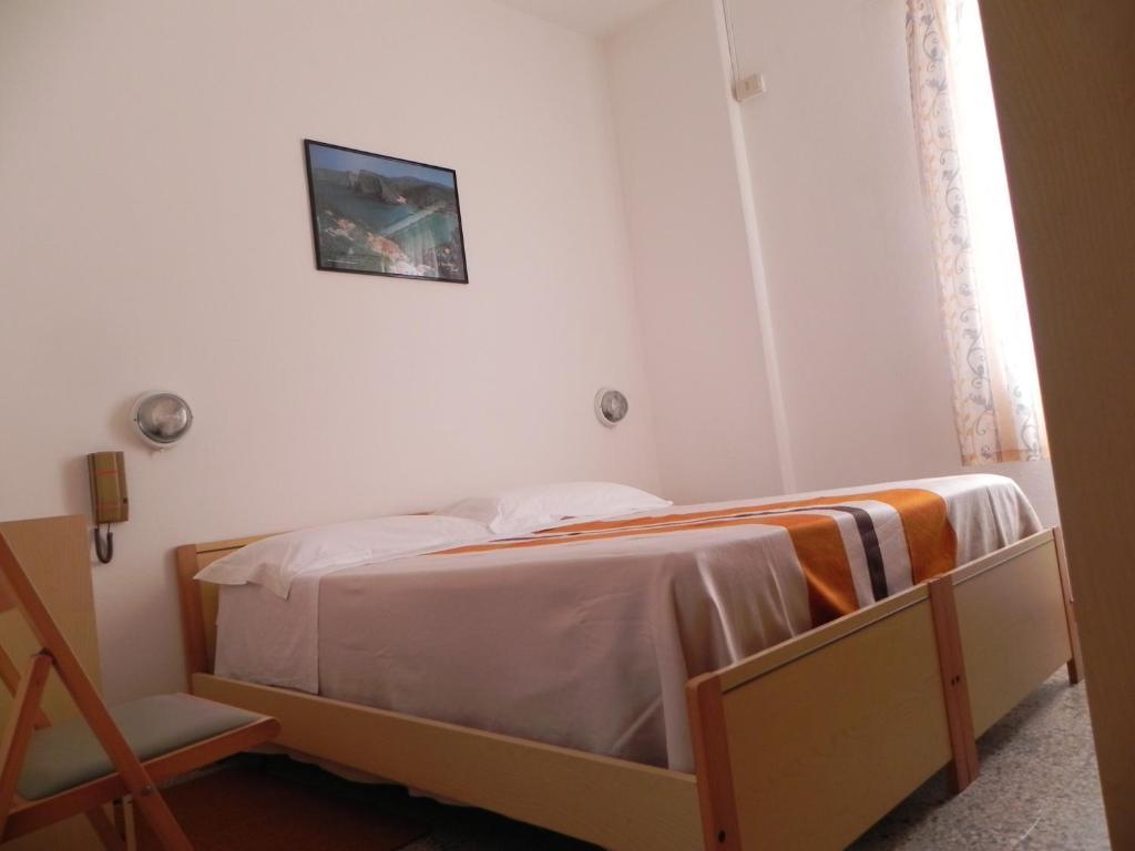 Hotel Fjby Calasetta Zimmer foto